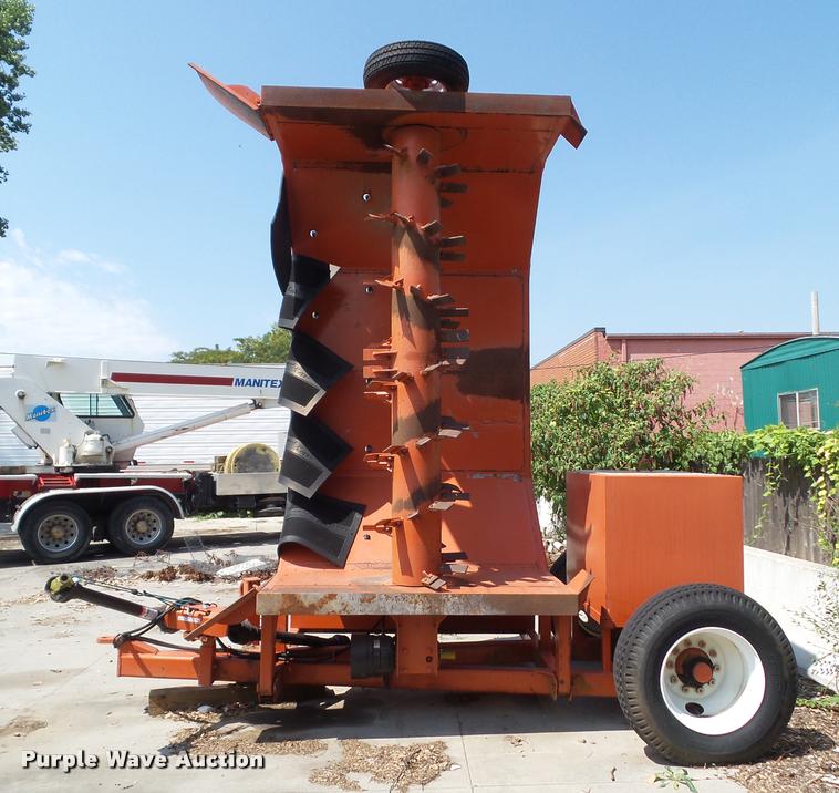 HCL CT10 compost turner in Des Moines, IA Item DH9399 sold Purple Wave