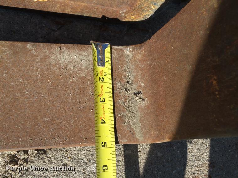 image for item DH9422 Kenhar forks