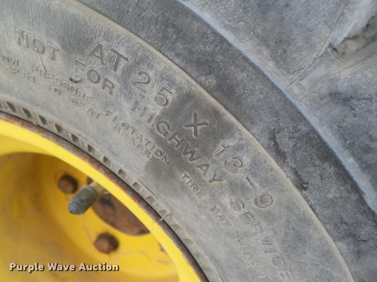 image for item DH9423 John Deere 6X4 Gator utility vehicle