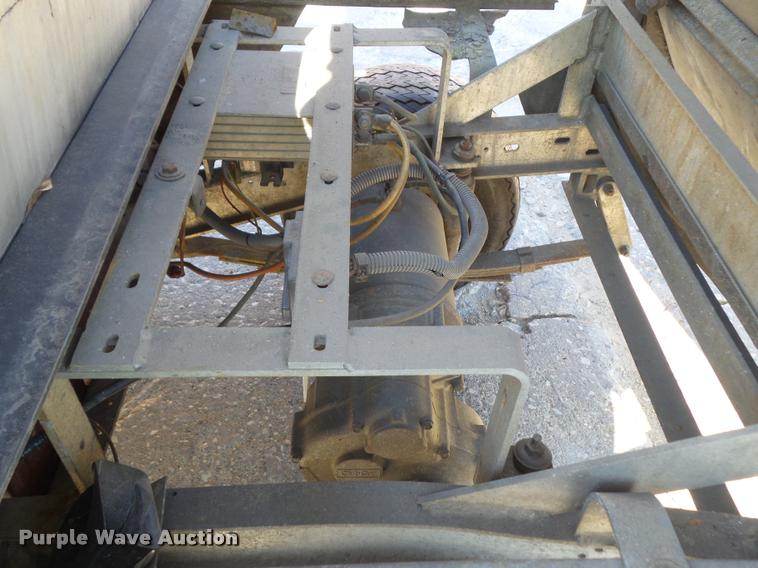 image for item DH9424 Club Car Carry All golf cart