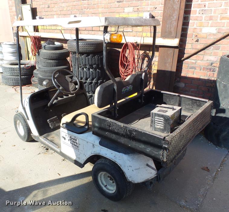 image for item DH9425 Ez-go golf cart