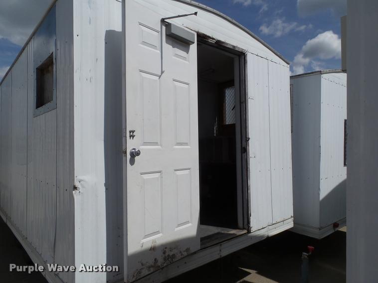 image for item DH9432 1994 TSI job site office trailer