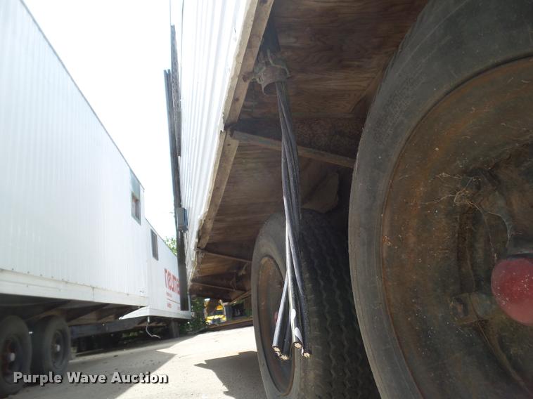 image for item DH9433 1991 MFEI MF1036 job site office trailer