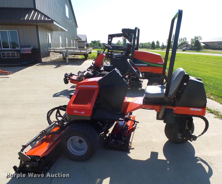 image for item DH9707 Jacobsen Tri-King 1900D trim lawn mower
