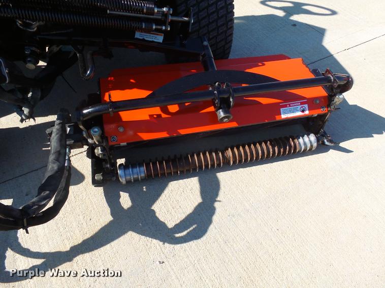 image for item DH9707 Jacobsen Tri-King 1900D trim lawn mower