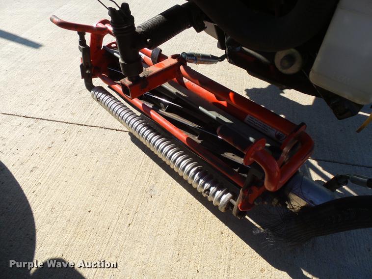 image for item DH9708 2006 Jacobsen Greens King lawn mower