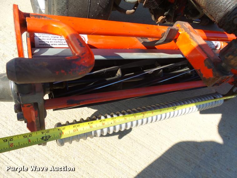 image for item DH9708 2006 Jacobsen Greens King lawn mower