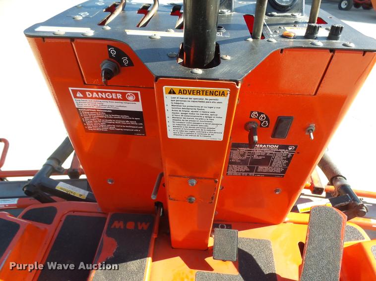 image for item DH9708 2006 Jacobsen Greens King lawn mower