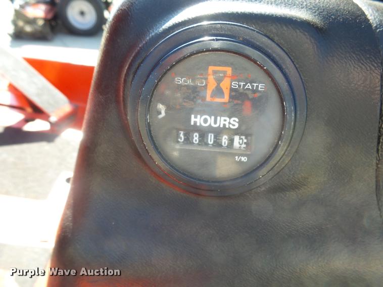 image for item DH9708 2006 Jacobsen Greens King lawn mower