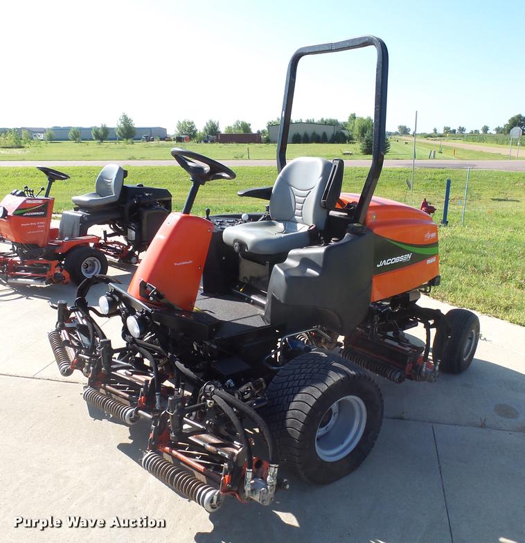 image for item DH9709 Jacobsen fairway mower