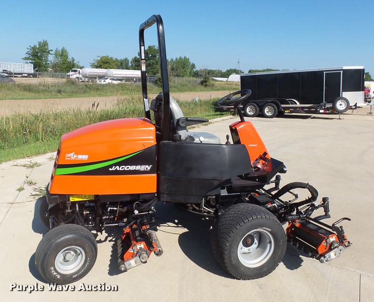 image for item DH9709 Jacobsen fairway mower