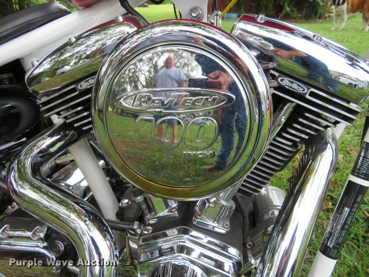 image for item DI9861 2009 BMC Hooligan motorcyle