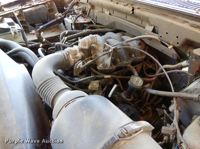 image for item DK9918 2002 Ford F150 XLT SuperCab pickup truck