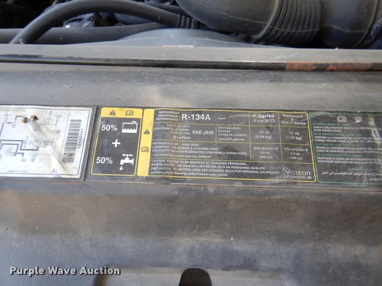 image for item DK9918 2002 Ford F150 XLT SuperCab pickup truck