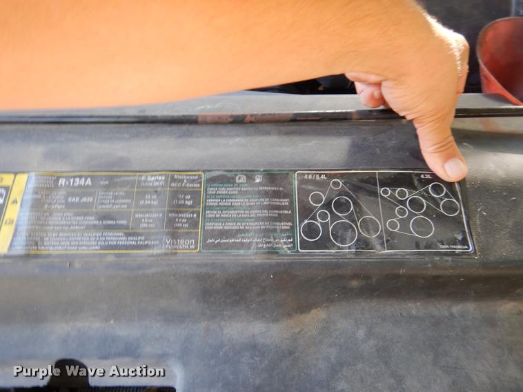 image for item DK9918 2002 Ford F150 XLT SuperCab pickup truck