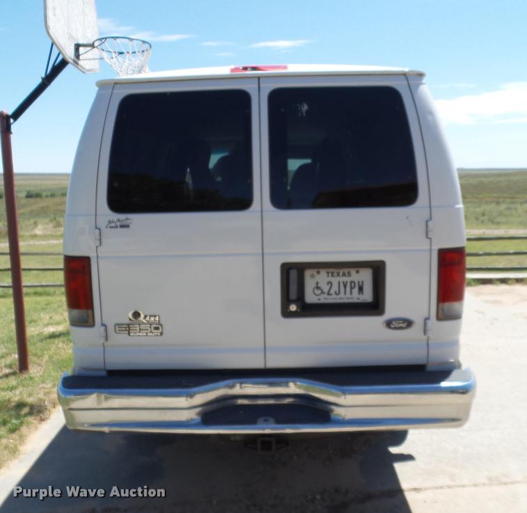 image for item DL9120 2005 Ford E350 Super Duty Extended van