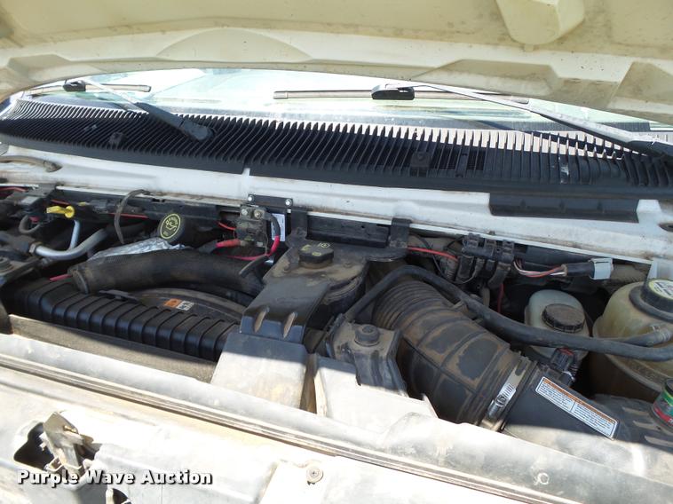 image for item DL9120 2005 Ford E350 Super Duty Extended van