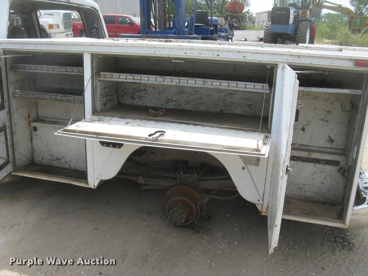 image for item DL9857 Omaha utility bed