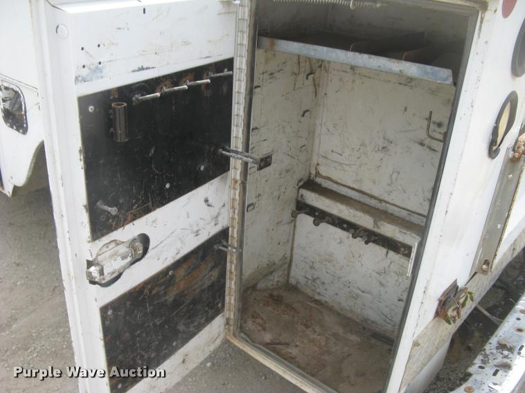 image for item DL9857 Omaha utility bed