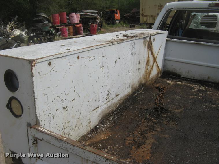 image for item DL9857 Omaha utility bed