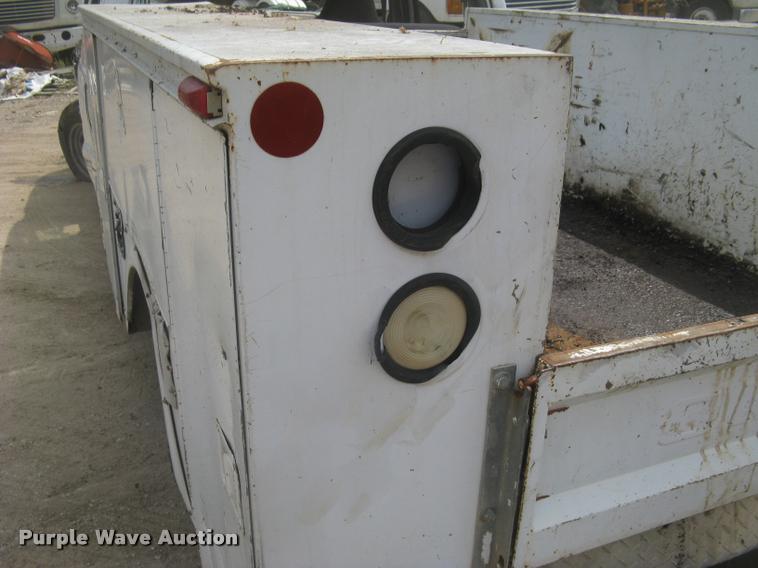 image for item DL9857 Omaha utility bed