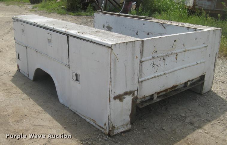 image for item DL9858 Stahl utility bed