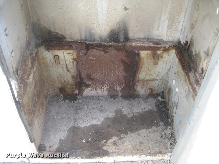 image for item DL9858 Stahl utility bed