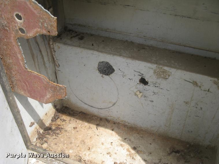 image for item DL9858 Stahl utility bed