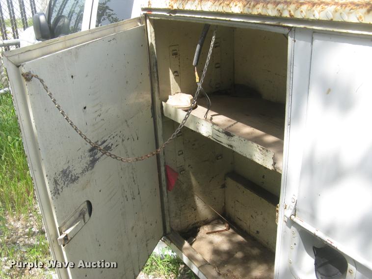 image for item DL9859 Stahl utility bed