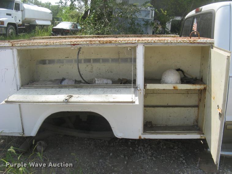 image for item DL9859 Stahl utility bed