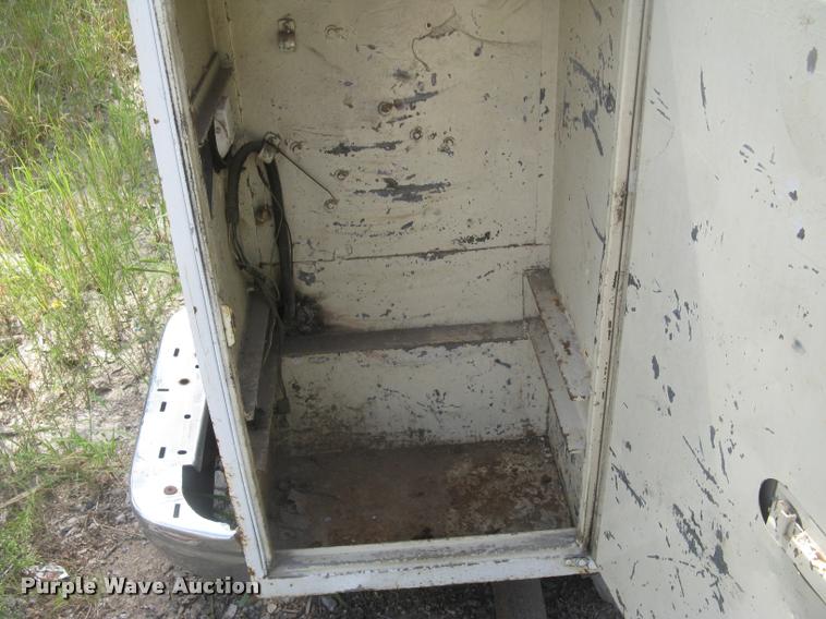 image for item DL9859 Stahl utility bed