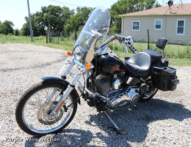 image for item DM9273 2006 Harley Davidson FXSTI motorcycle