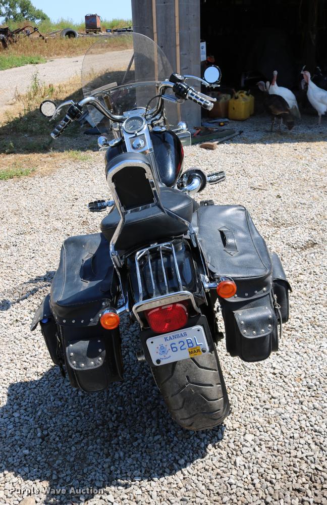 image for item DM9273 2006 Harley Davidson FXSTI motorcycle