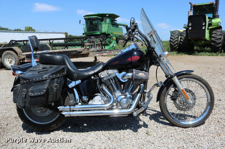 image for item DM9273 2006 Harley Davidson FXSTI motorcycle