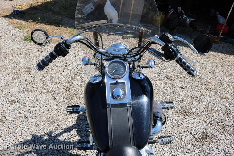 image for item DM9273 2006 Harley Davidson FXSTI motorcycle