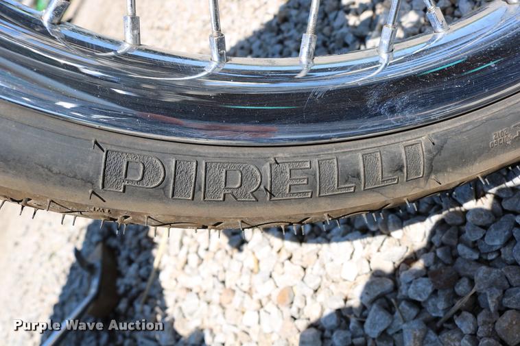 image for item DM9273 2006 Harley Davidson FXSTI motorcycle