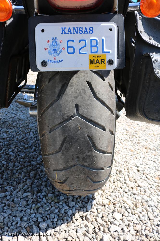 image for item DM9273 2006 Harley Davidson FXSTI motorcycle