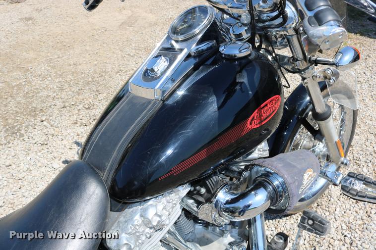 image for item DM9273 2006 Harley Davidson FXSTI motorcycle