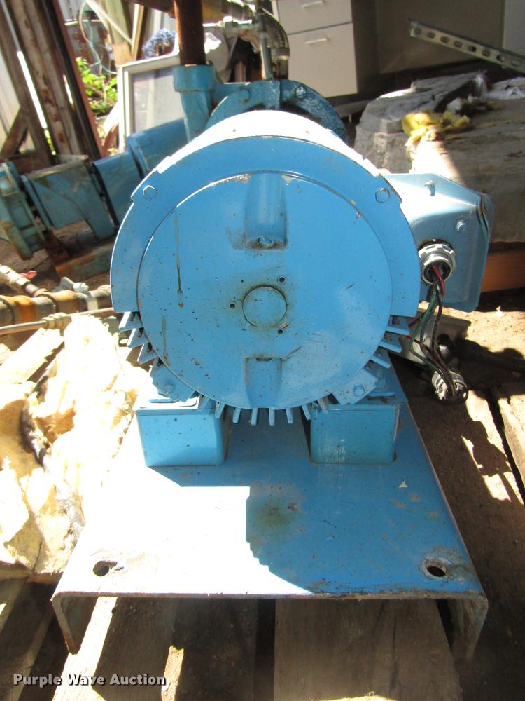 image for item DO9132 (3) inline centrifugal pumps