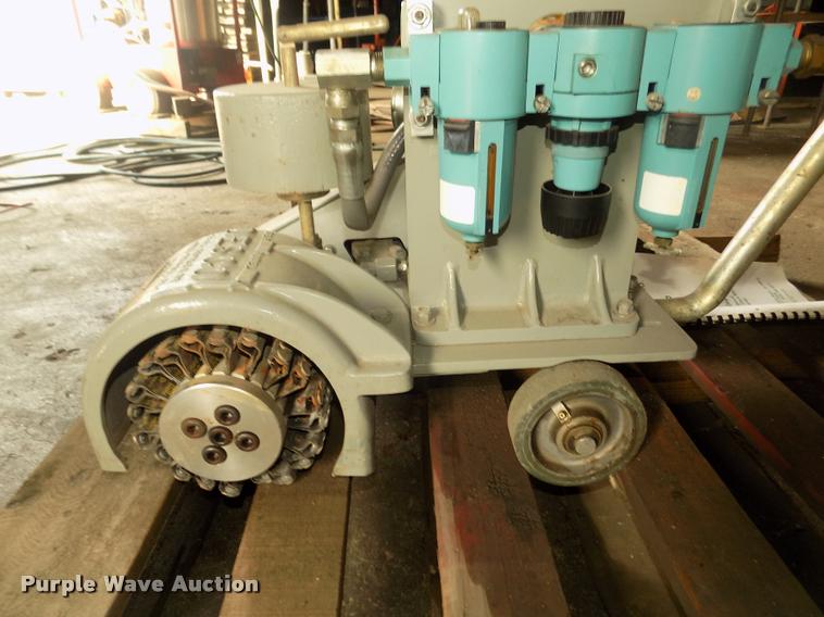 image for item DO9162 Desco AF525 concrete scarifier grinder