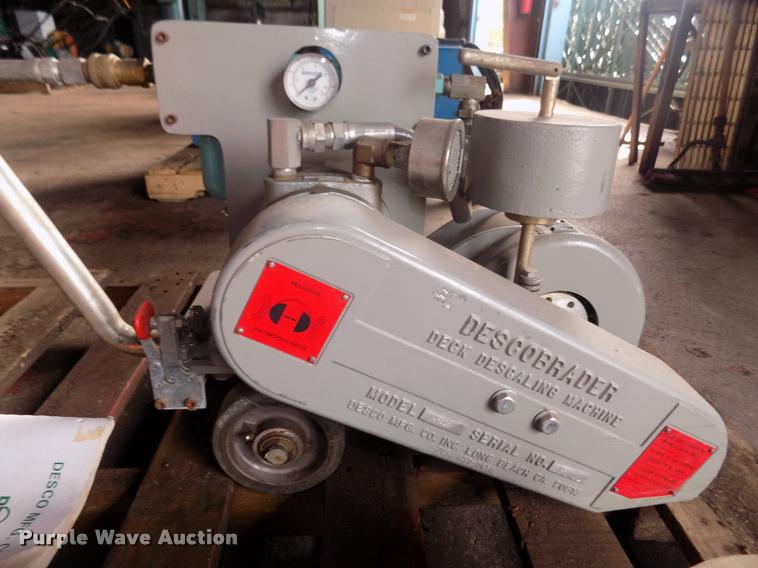 image for item DO9162 Desco AF525 concrete scarifier grinder