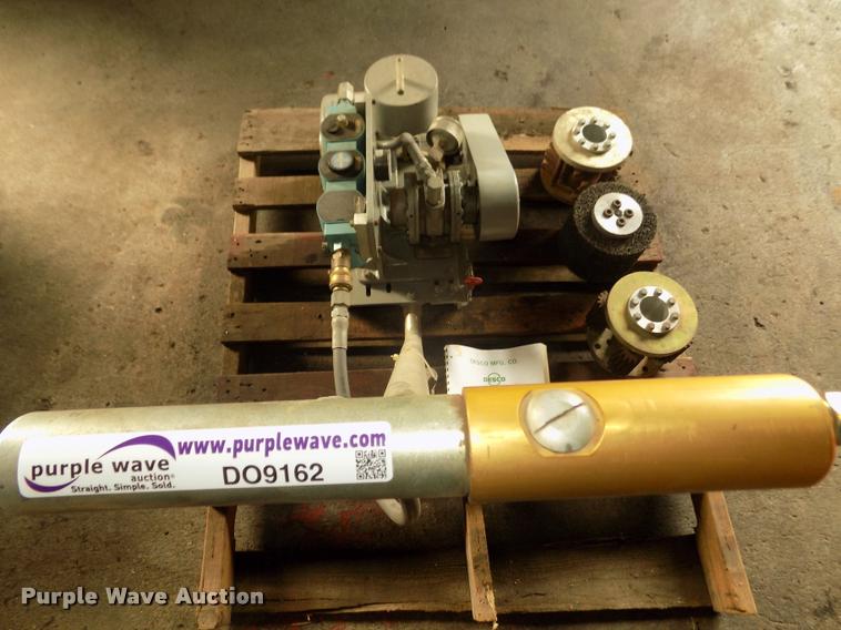 image for item DO9162 Desco AF525 concrete scarifier grinder