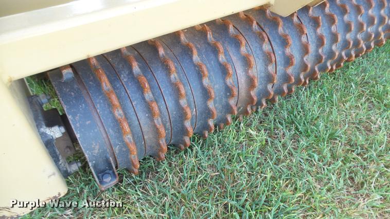 image for item DO9899 Land Pride 1572 seeder