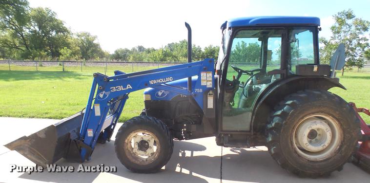 image for item DO9909 2002 New Holland TN55S tractor
