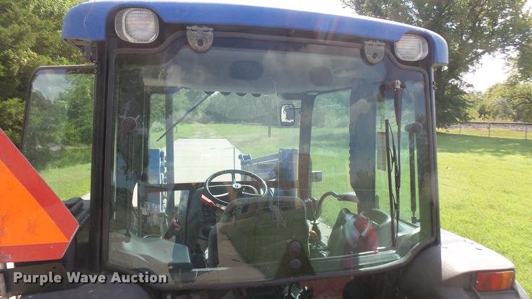 image for item DO9909 2002 New Holland TN55S tractor