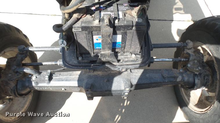 image for item DO9909 2002 New Holland TN55S tractor