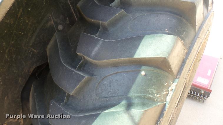 image for item DO9909 2002 New Holland TN55S tractor