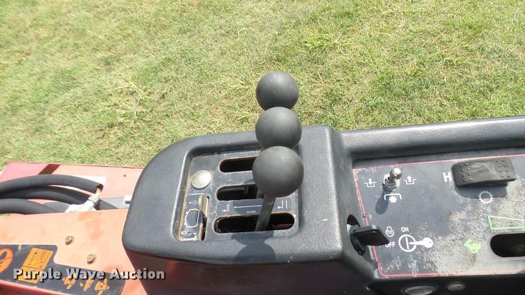 image for item DO9981 Toro Groundmaster 4000D greens mower