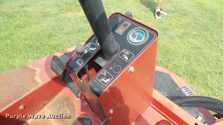 image for item DO9981 Toro Groundmaster 4000D greens mower