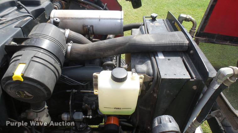 image for item DO9981 Toro Groundmaster 4000D greens mower